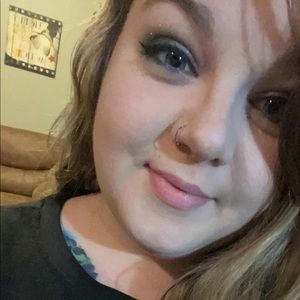 Meet your Posher, Liberty